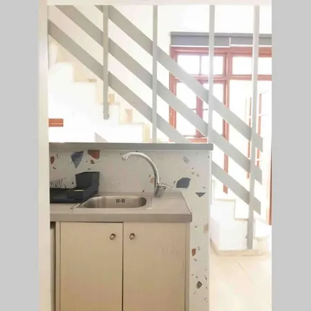 別荘 Kamaraki House Oldtown, 77M², 2Bdrm, 2Flr レティムノ