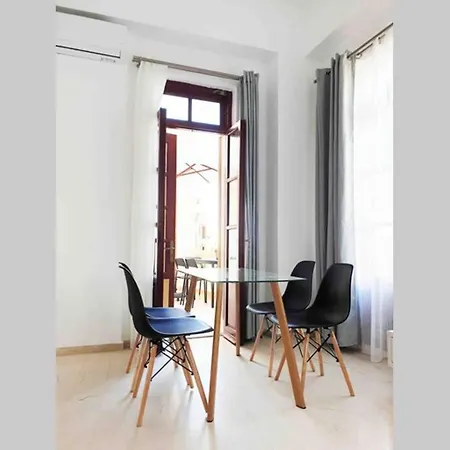 Kamaraki House Oldtown, 77M², 2Bdrm, 2Flr 別荘 *