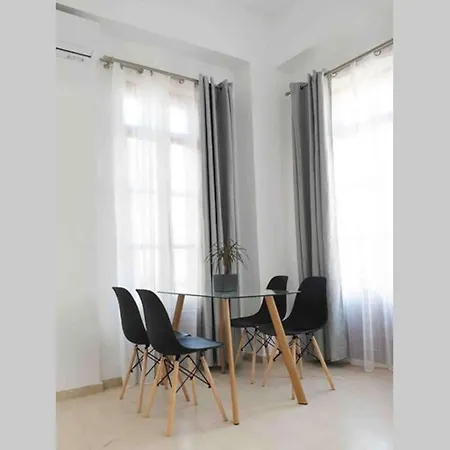 Kamaraki House Oldtown, 77M², 2Bdrm, 2Flr بيت للعطل *